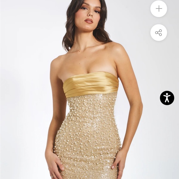 Miss circle beaded gold gown with white peals - Picture 2 of 5